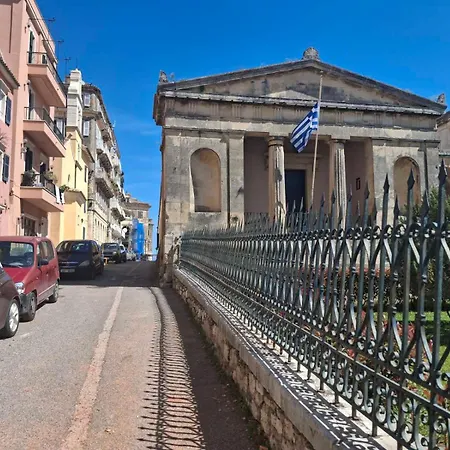 Maximos In Corfu Old Town *