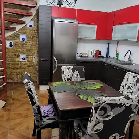 Maximos Homestay szállás *