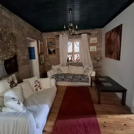 Maximos In Corfu Old Town Δωμάτια σε οικογενειακή κατοικία
